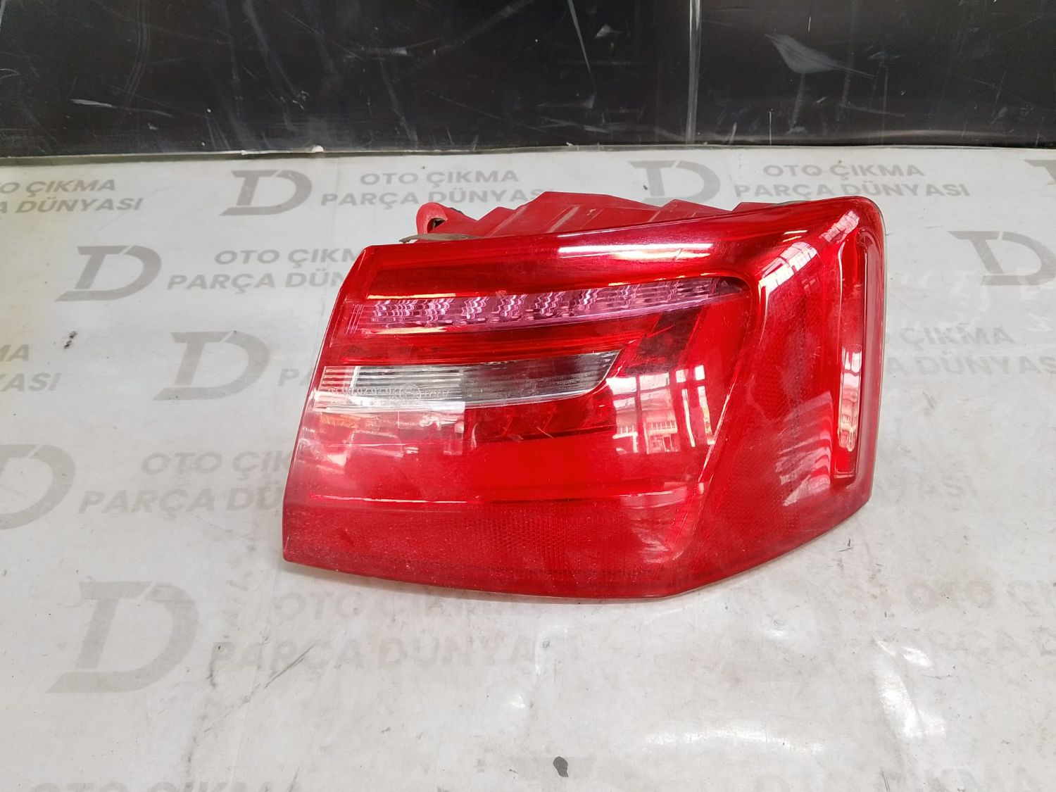 AUDI A6 SA� DI� STOP 11-15